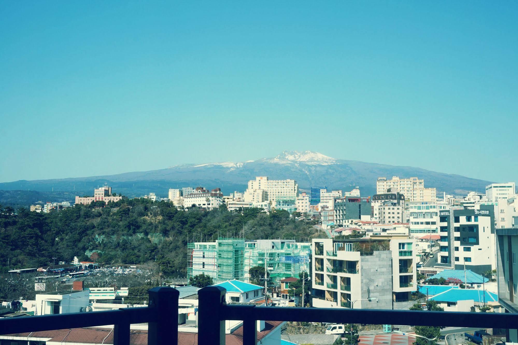 Seogwipo Dongwon Hotel Exterior photo