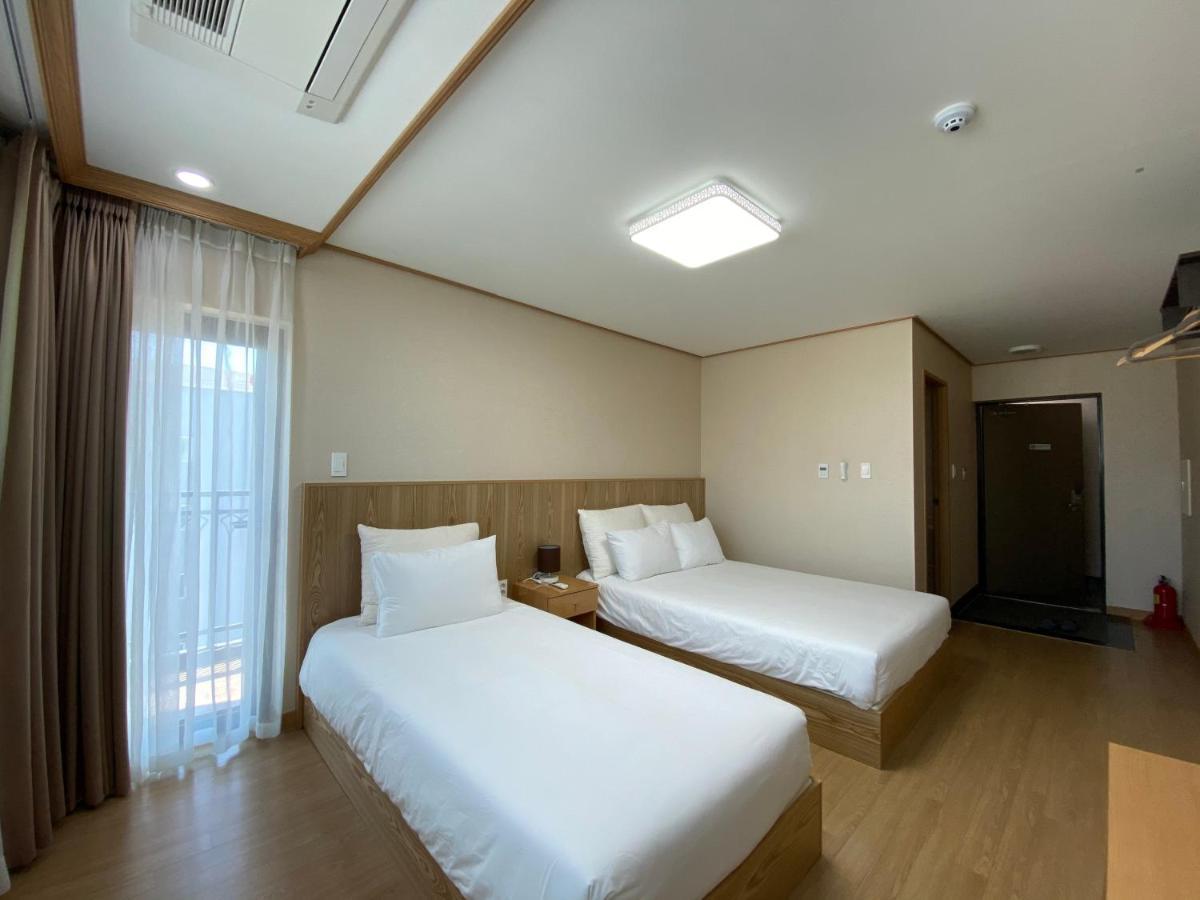 Seogwipo Dongwon Hotel Exterior photo